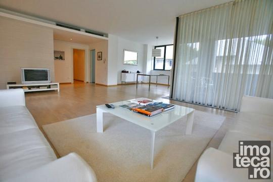 2 bedrooms apartment, Dorobanti Capitale area